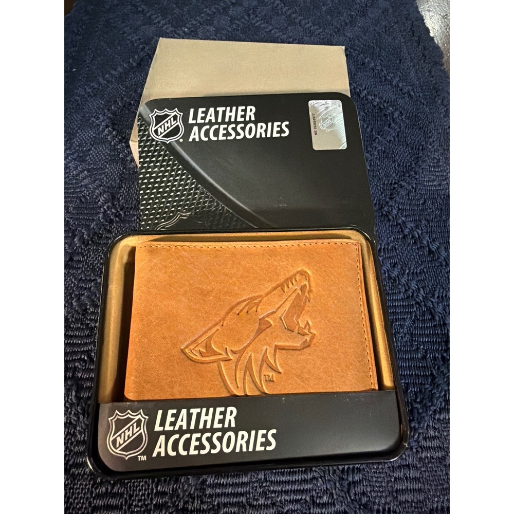 NHL Arizona Coyotes Tan Brown Genuine Leather Bifold Wallet in Gift Tin NEW